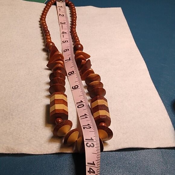 Vintage Wooden Various Geometric Designs Beaded Necklace Cottagecore Grandmacore - Picture 4 of 5